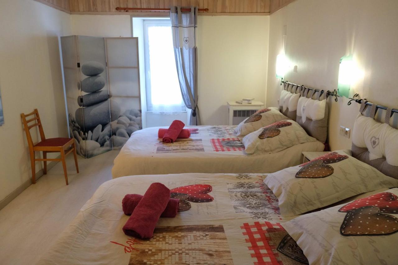 Logis Des Lauriers Roses Maison d'hôtes